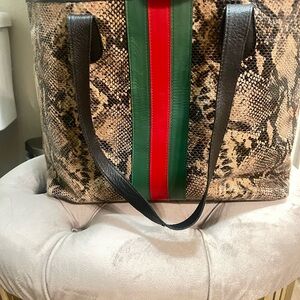 Stylish Snake Print Tote Bag with Red and Green Stripes